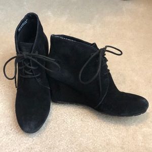 Clarks Rosepoint Dew Bootie